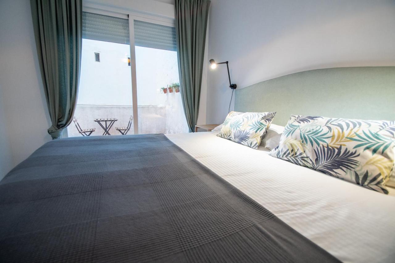 Apartamentos Son De Cádiz Kültér fotó